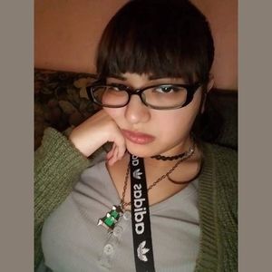 Meet your Posher, Toni